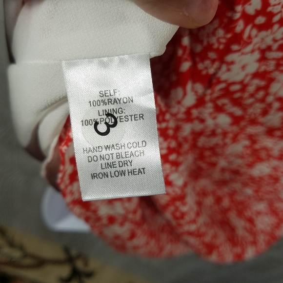 Lulu's Dress Small Red Floral Print High Neck Swing 26-249LD Back Keyhole - Picture 12 of 15